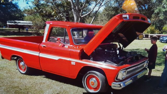 Chevrolet C-10 1966 image number 14