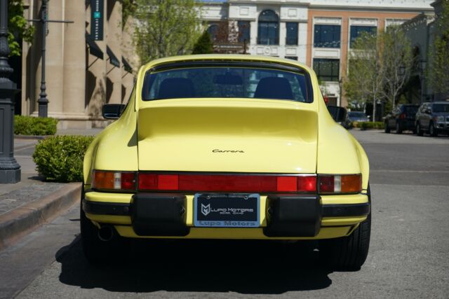 Porsche 911 1975 image number 19