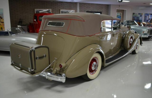 Packard Twelve Model 1408 Convertible Sedan 1936 image number 43