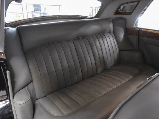 Rolls-Royce Silver Cloud 1965 image number 41