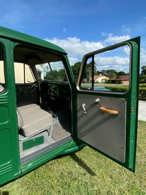 Jeep Willys Station Wagon 1955 image number 32