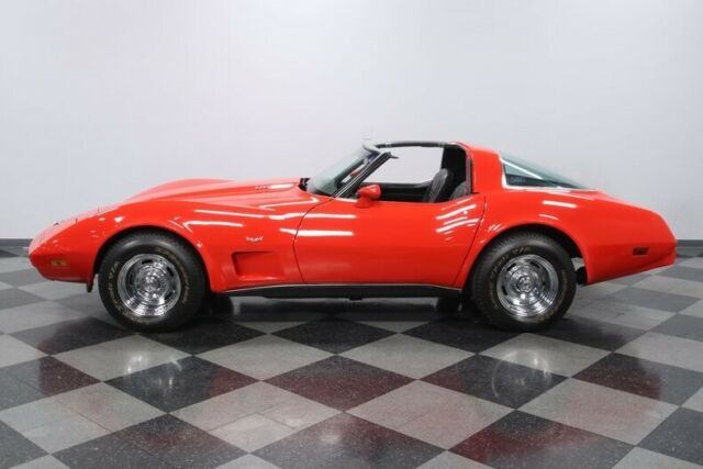 Chevrolet Corvette 1978 image number 2