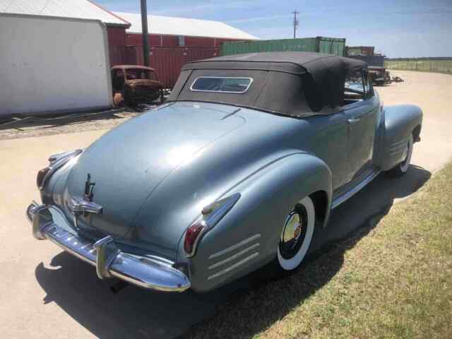 Cadillac convertible 1941 image number 29