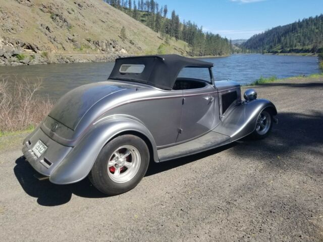 Ford Roadster 1934 image number 1