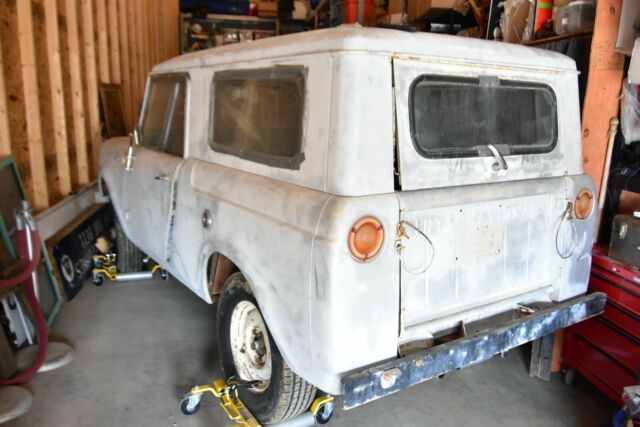 Nissan Patrol 1965 image number 24