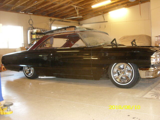 Ford Galaxie 1964 image number 0