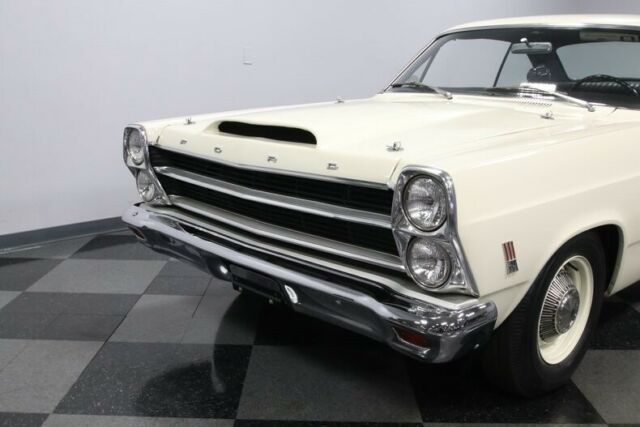 Ford Fairlane 1966 image number 47