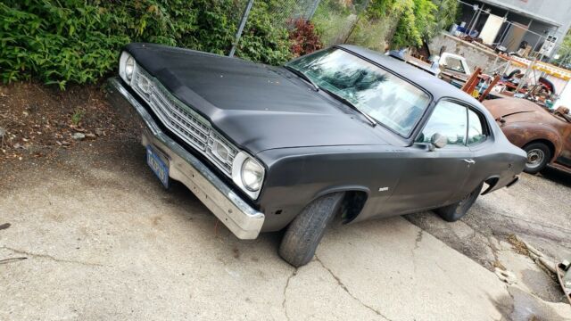 Plymouth Duster 1974 image number 31