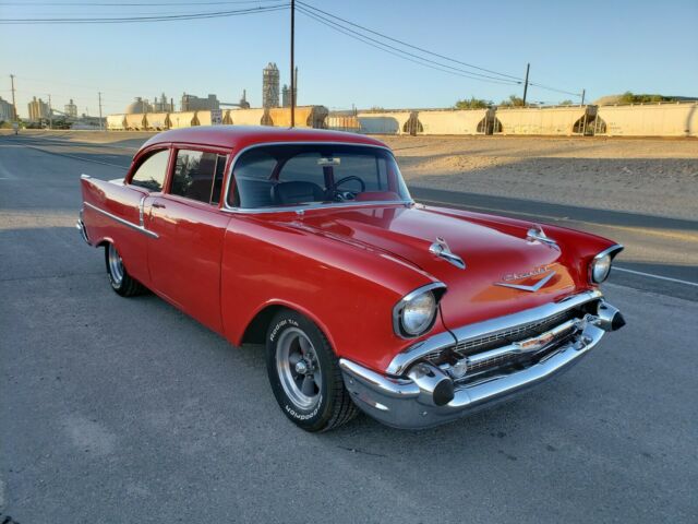 Chevrolet Bel Air/150/210 1957 image number 21