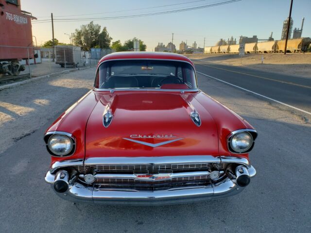 Chevrolet Bel Air/150/210 1957 image number 23