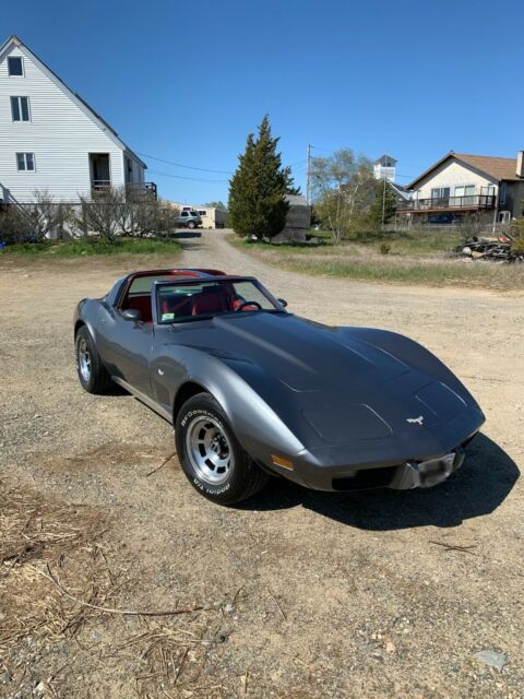 Chevrolet Corvette 1979 image number 0