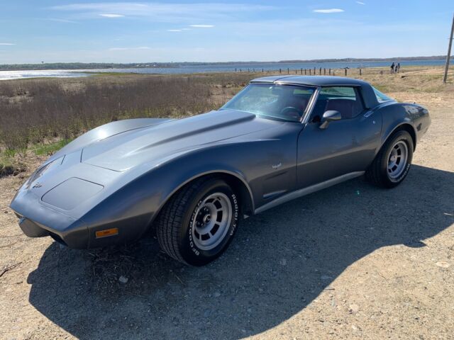 Chevrolet Corvette 1979 image number 11