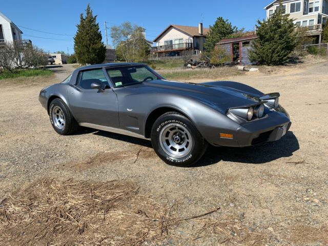 Chevrolet Corvette 1979 image number 33