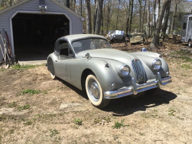 Jaguar XK 1957 image number 13