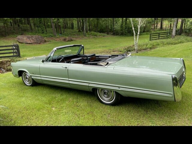 Chrysler Imperial 1967 image number 41