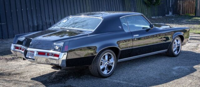 Pontiac Grand Prix 1972 image number 8