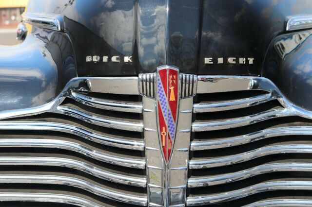 Buick Roadmaster 1941 image number 14