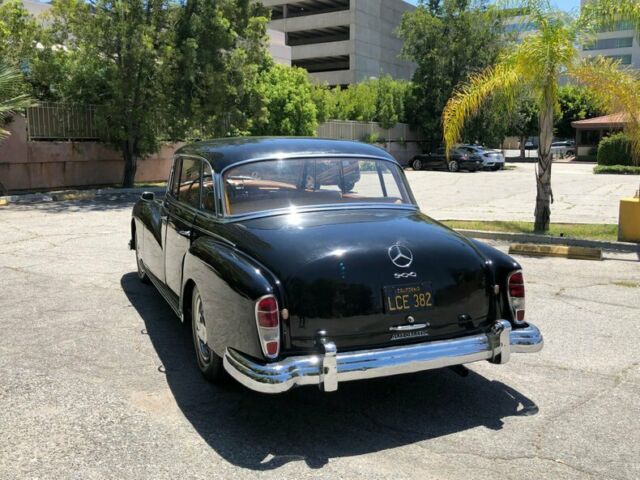 Mercedes-Benz 300-Series 1959 image number 28