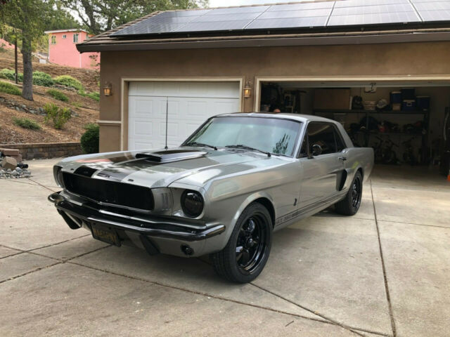 Ford Mustang 1965 image number 0