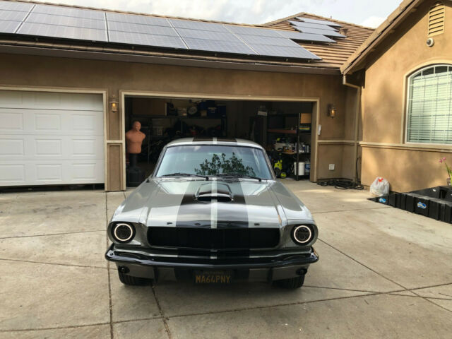 Ford Mustang 1965 image number 33