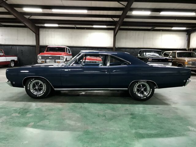 Plymouth Road Runner 1968 image number 1