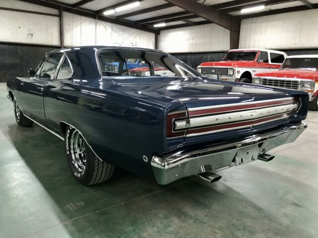 Plymouth Road Runner 1968 image number 27