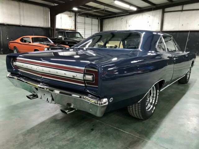 Plymouth Road Runner 1968 image number 29