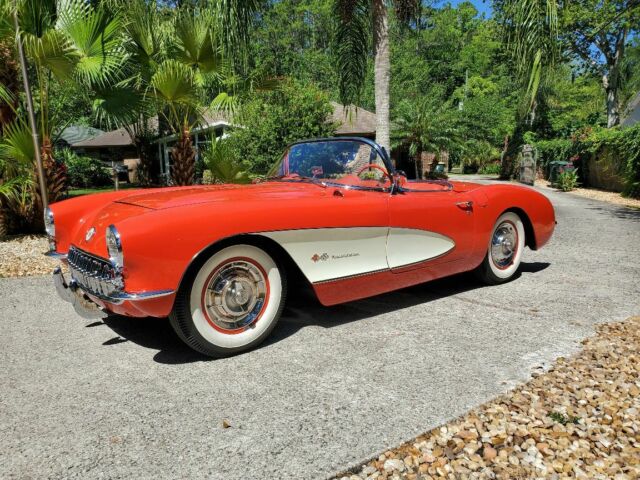 Chevrolet Corvette 1957 image number 21