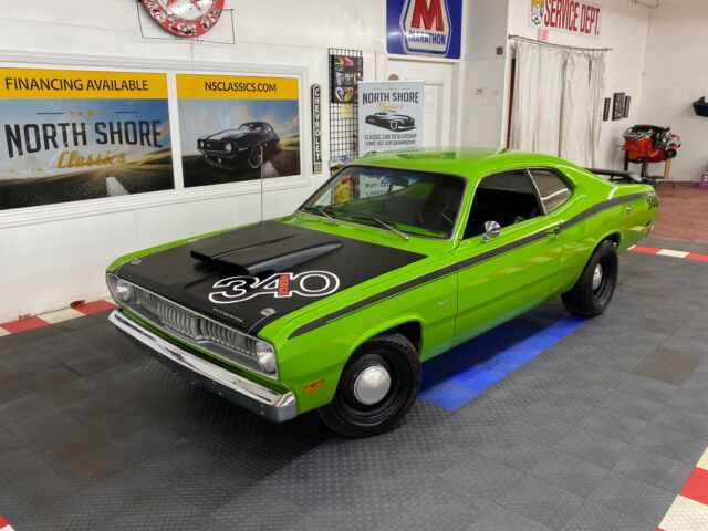 Plymouth Duster 1970 image number 24