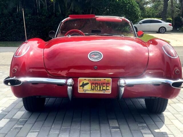 Chevrolet Corvette 1959 image number 27