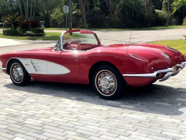 Chevrolet Corvette 1959 image number 28