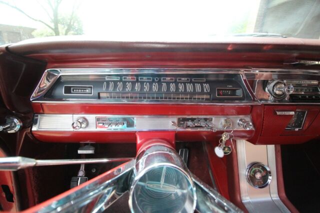 Oldsmobile Starfire 1962 image number 16