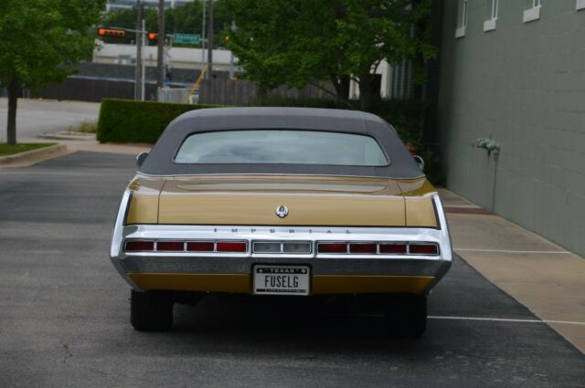 Chrysler Imperial 1970 image number 14