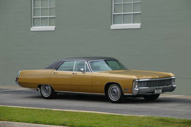 Chrysler Imperial 1970 image number 17