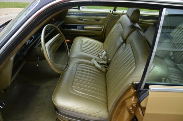 Chrysler Imperial 1970 image number 7