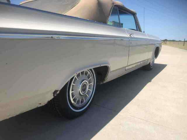 Oldsmobile 88 1964 image number 10