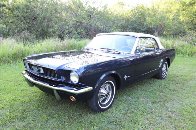 Ford Mustang 1966 image number 28