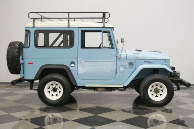 Toyota FJ Cruiser 1967 image number 15