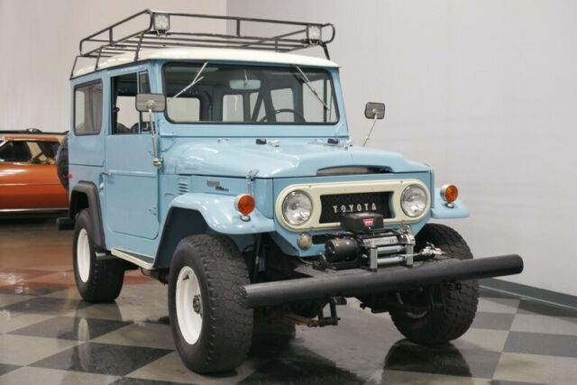 Toyota FJ Cruiser 1967 image number 18