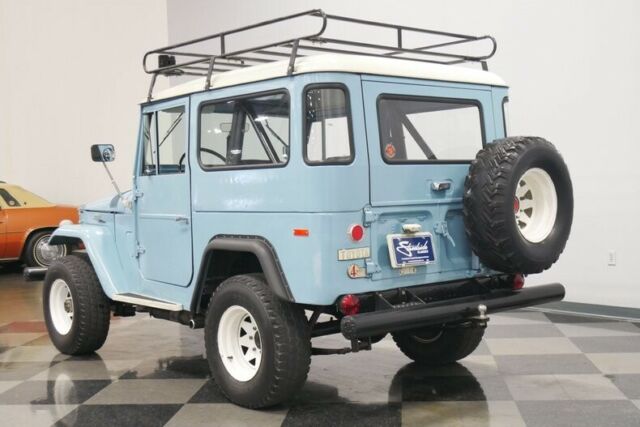 Toyota FJ Cruiser 1967 image number 33