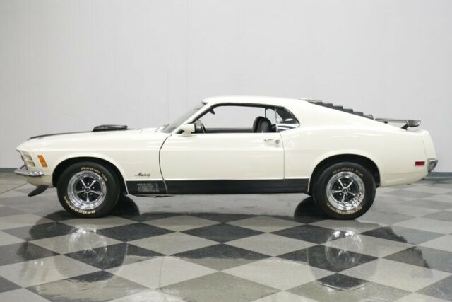 Ford Mustang 1970 image number 2