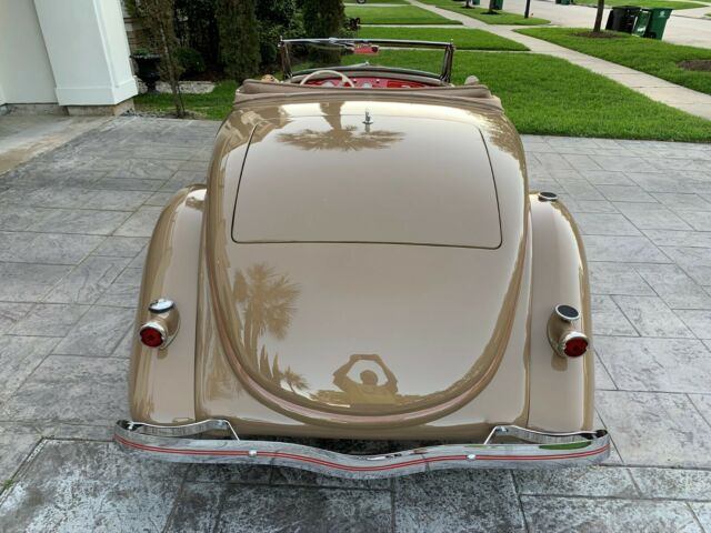 Ford Henry Ford All Steel Roadster 1935 image number 30