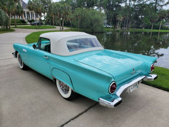 Ford Thunderbird 1957 image number 28