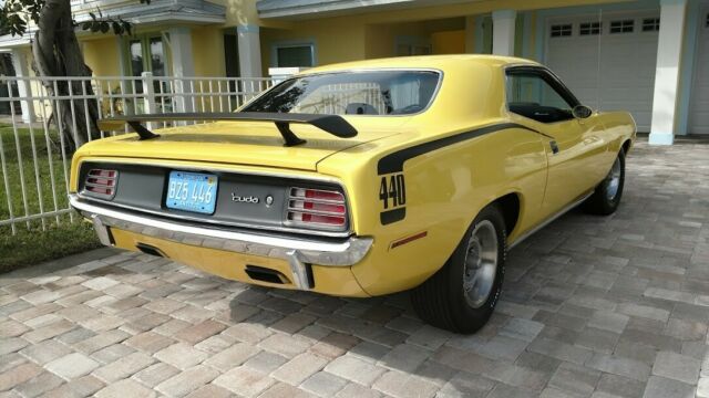 Plymouth Barracuda 1970 image number 16