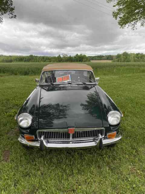 MG MGB 1972 image number 14