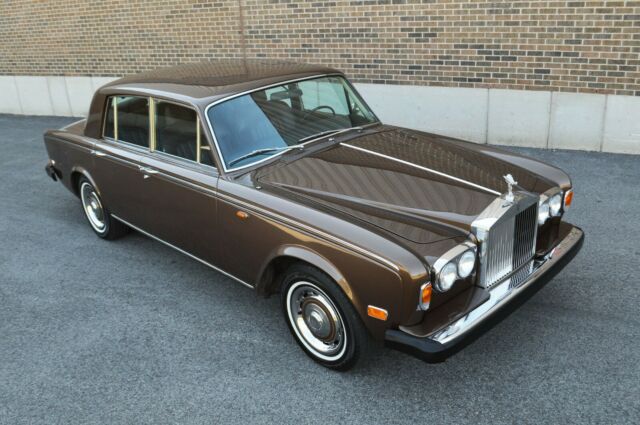 Rolls-Royce Silver Shadow 1974 image number 34