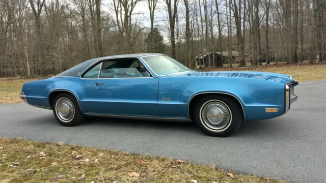 Oldsmobile Toronado 1970 image number 0