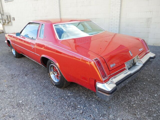 Oldsmobile Cutlass 1977 image number 29