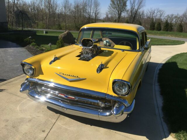 Chevrolet Bel Air/150/210 1957 image number 1