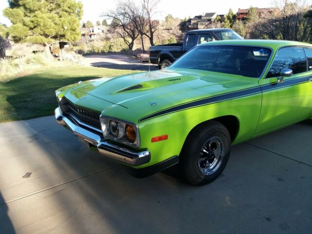 Plymouth Road Runner 1973 image number 24